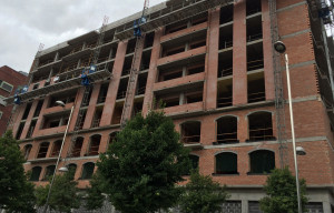 Fachada completa en materiales compuestos GRP, Parkeder en Bilbao