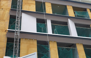 Fachada en materiales compuestos GRP, Bilbao