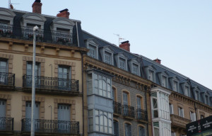 Materiales compuestos GRP en levantes de edificios. Lucarnas