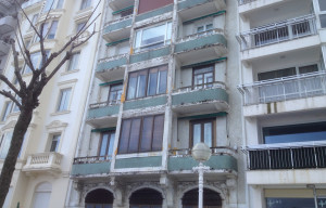 Rehabilitación de fachada con recercos en Donostia - San Sebastián