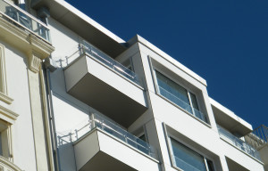 Rehabilitación de fachada con recercos en Donostia - San Sebastián