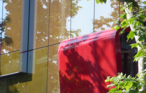 Resinas reforzadas en fachada, sede Endesa Barcelona