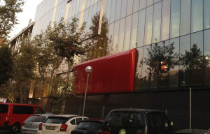 Resinas reforzadas en fachada, sede Endesa Barcelona
